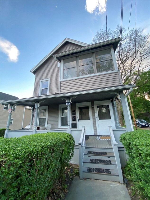 Primary Photo - 21 Lincoln Ave