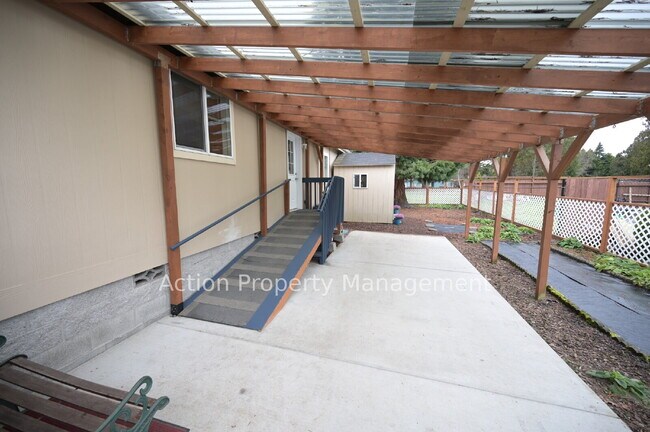 Foto del edificio - 3 bed 2 bath home in Monterra, a 55+ community between Sequim and Port Angeles