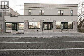 Building Photo - 1233 University Ave W