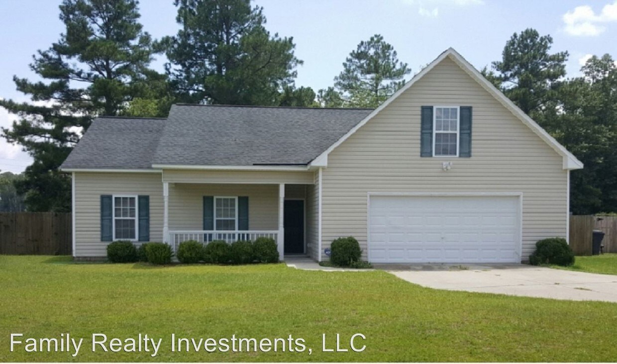 25 Bird Song Ln, Parkton, NC 28371 House Rental in Parkton, NC