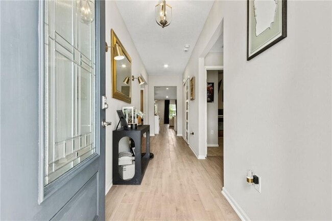 Foto del edificio - 300 Chinquapin Dr