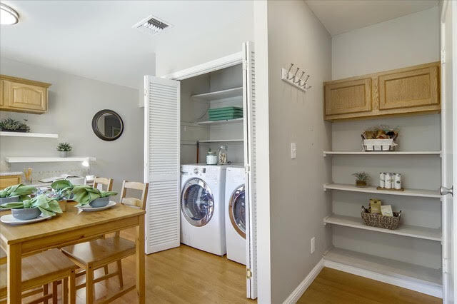 Washer and dryer - 1916 Piedmont Rd