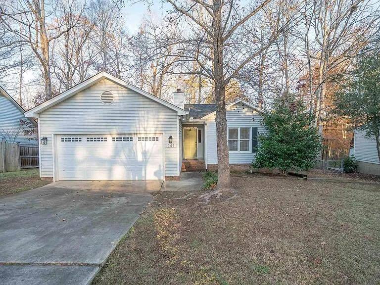 Foto principal - 241 Saddlebrooke Rd