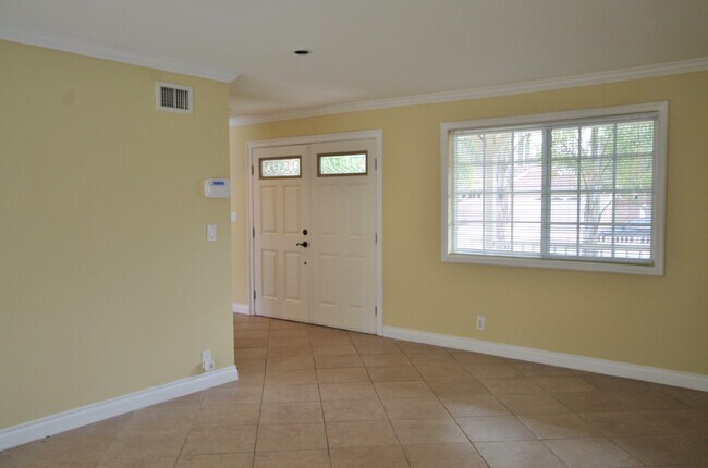 Double entry door - 22251 Welby Way