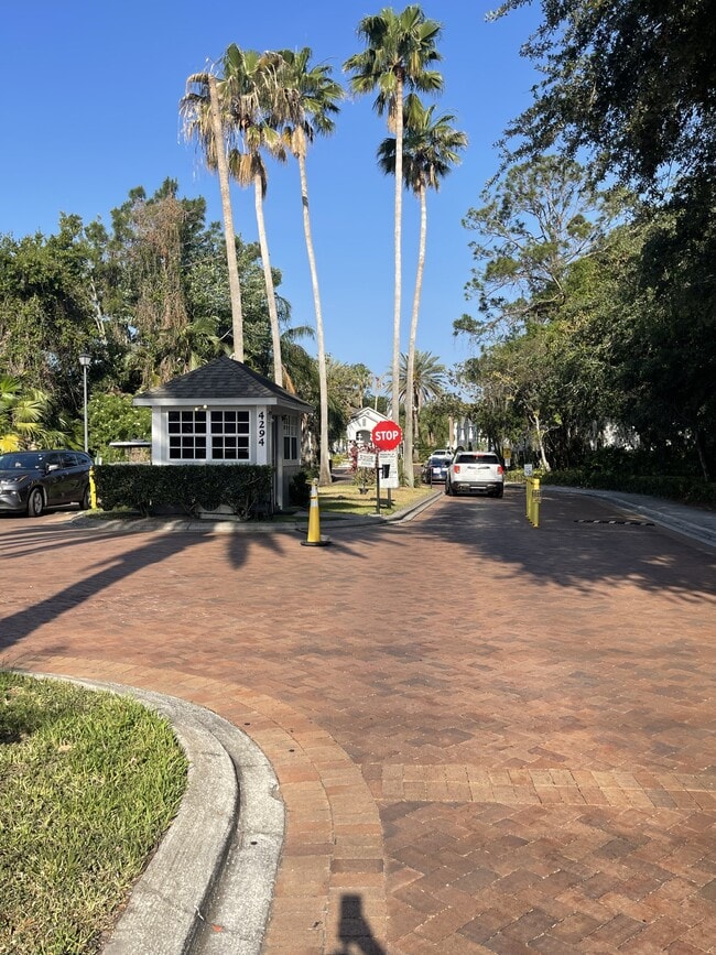 Foto del edificio - 4360 S Kirkman Rd
