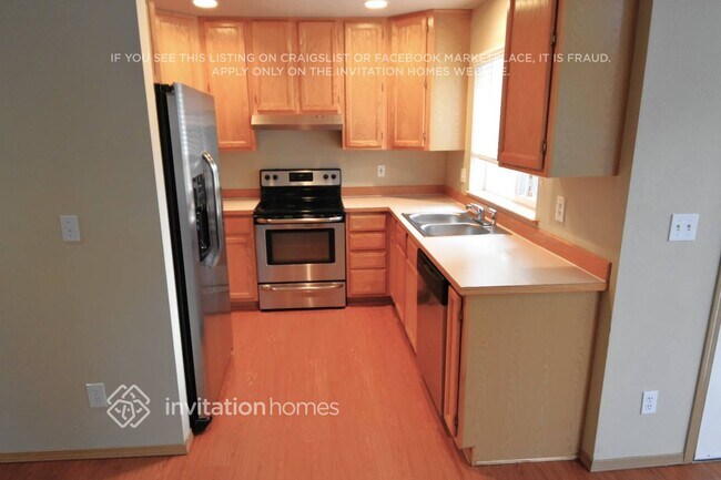 Building Photo - 8006 Upper Ridge Rd