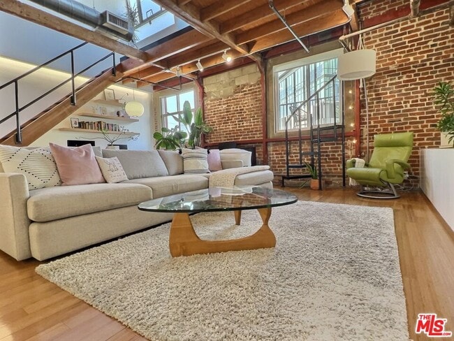 Foto del edificio - 500 Molino St