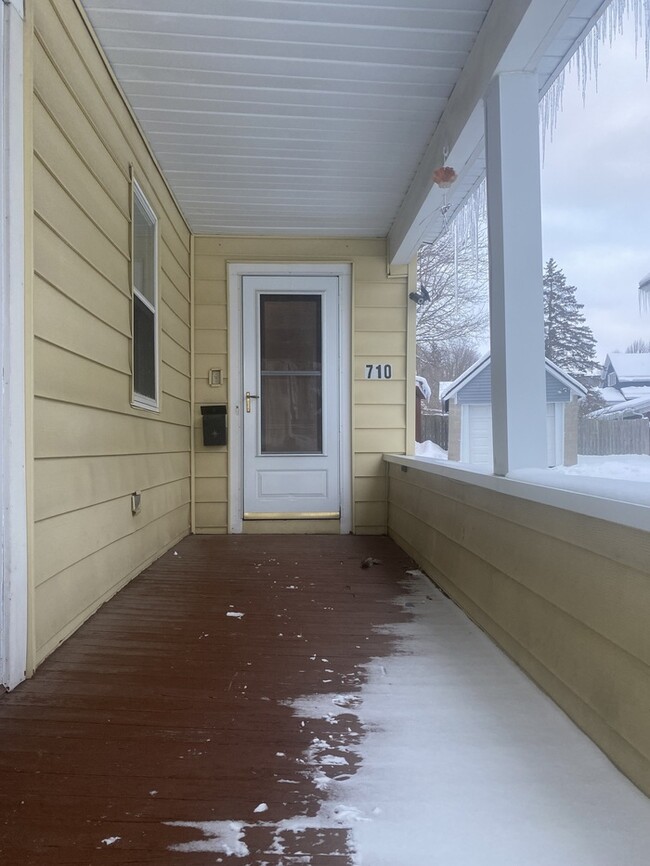 Building Photo - Gorgeous 4 bedroom 2 bath house for rent!!!