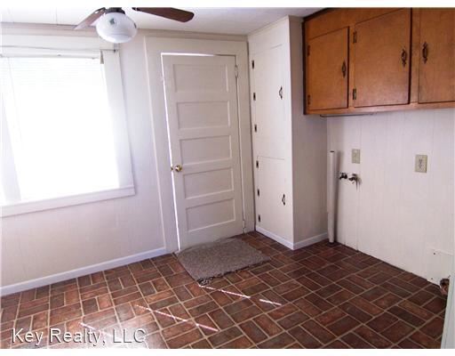 Foto del edificio - 2 br, 1.5 bath House - 6222 Masonic Drive