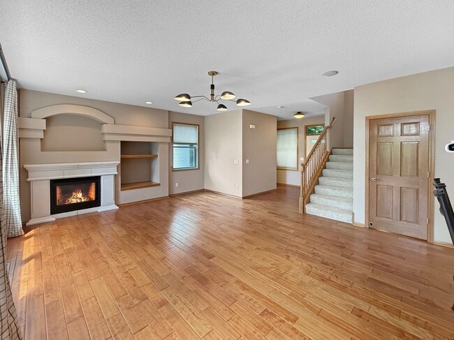 Building Photo - 815 Newberry Ln