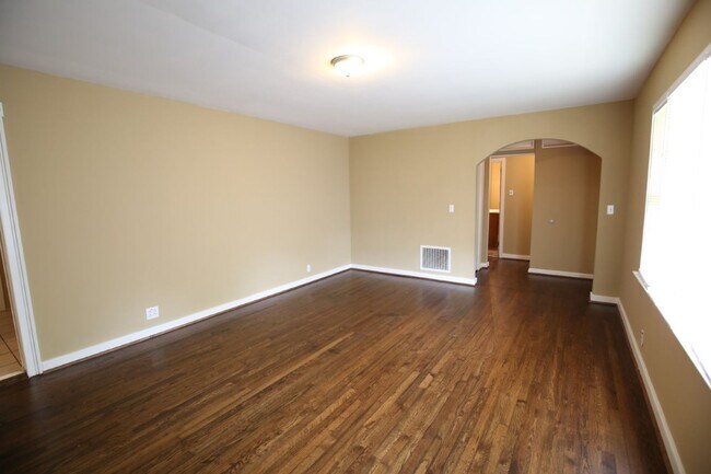 Foto del edificio - 1726 28th Ave N