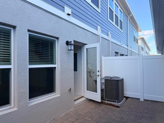 Foto del edificio - 7029 Rosy Sky Ave