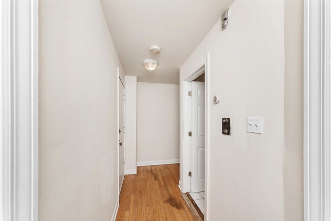 Foto del edificio - 550 W Aldine Ave