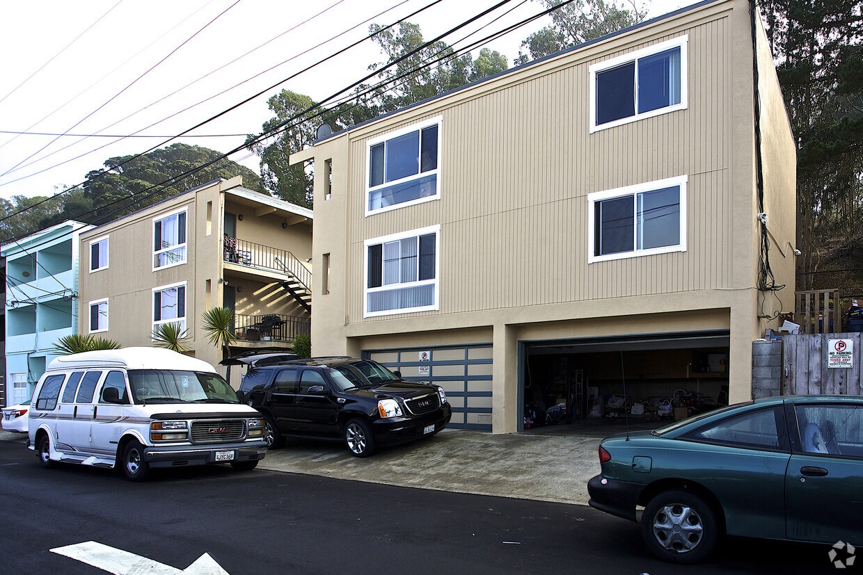 Foto principal - 755 Templeton Ave
