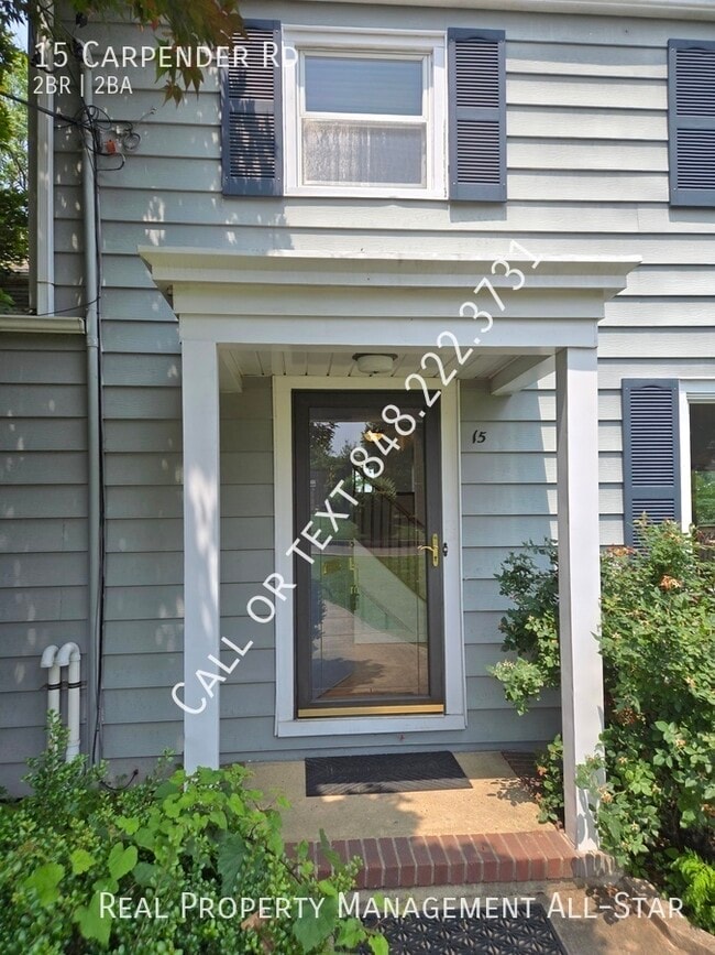 Building Photo - 15 Carpender Rd