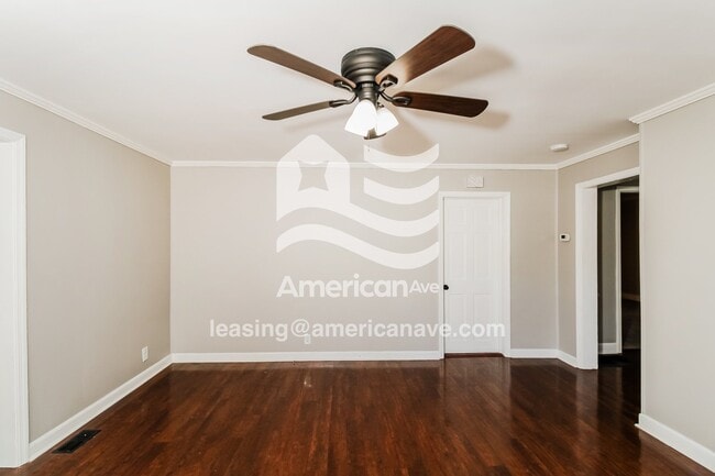 Building Photo - 2125 Haile St