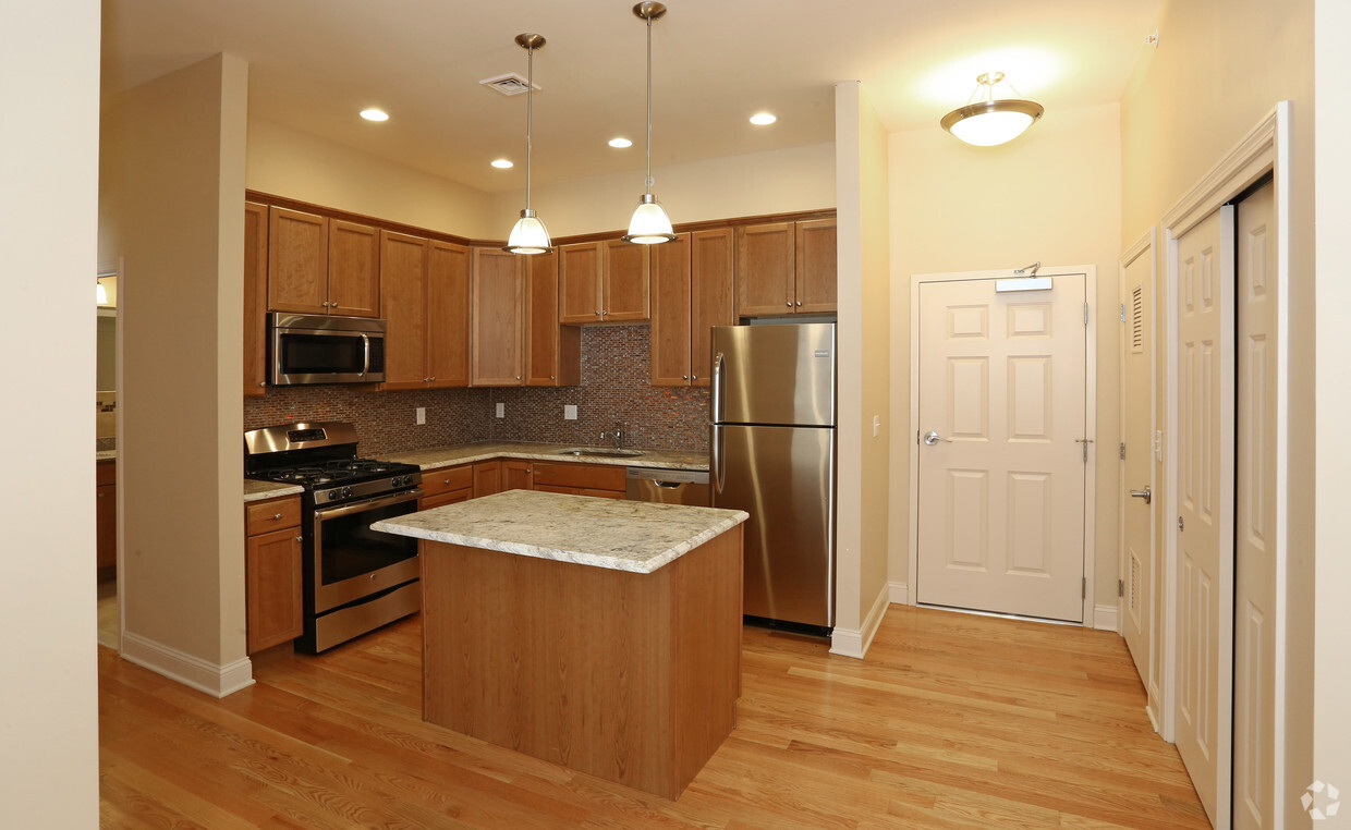 Kitchen - Hamden Luxury Apartments