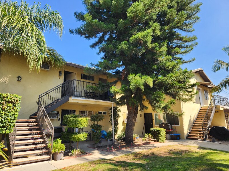 10349 Pradera Ave Unit 4, Montclair, CA 91763 Room for Rent in