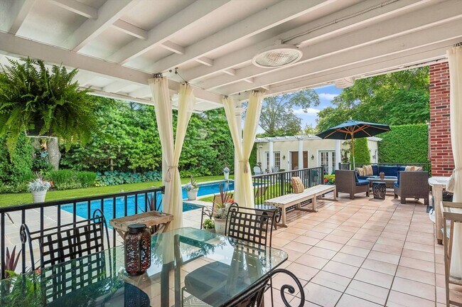 Building Photo - 24 Jennings Ave