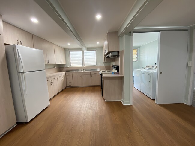 Kitchen and living area - 1722 Maoi Pl