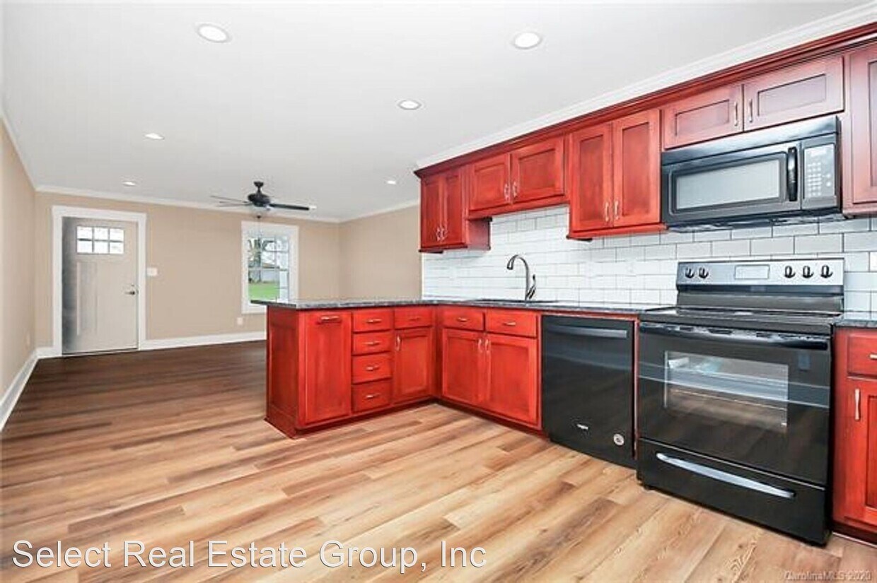 2 br, 1 bath House 1511 Startown Rd House Rental in Lincolnton, NC