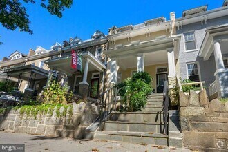 Building Photo - 625 Princeton Pl NW