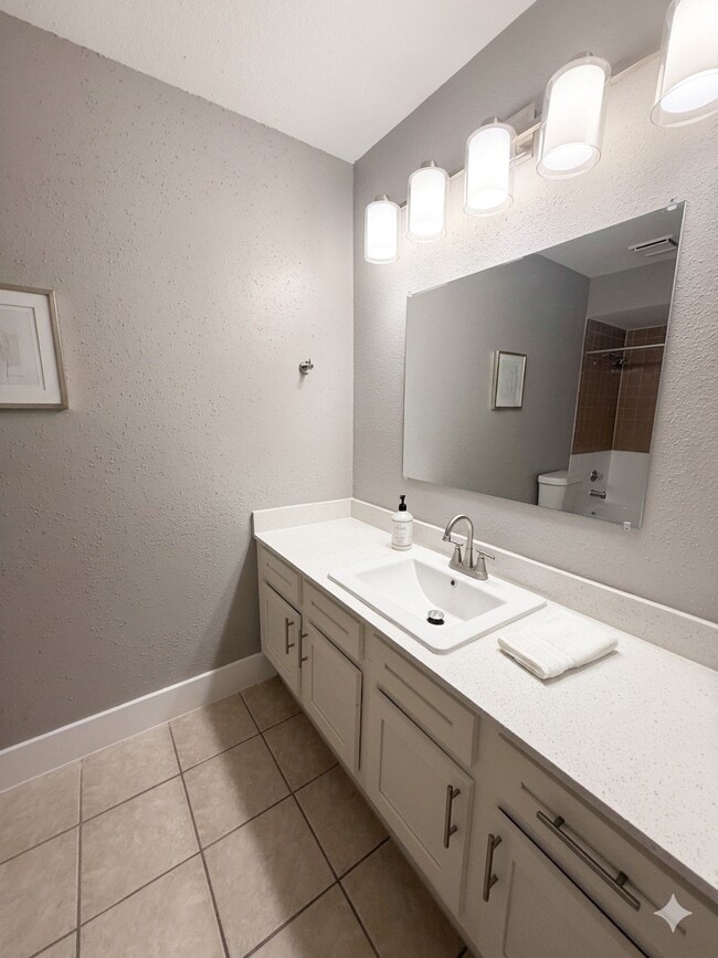 Building Photo - 12611 Ashford Meadow Dr
