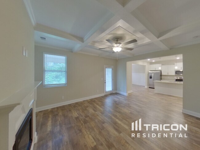 Building Photo - 2134 Pathfinder Dr