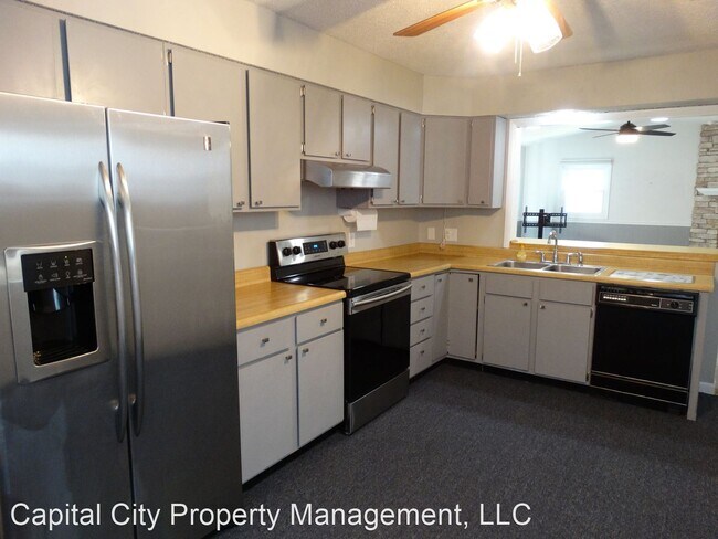 Building Photo - 3 br, 2 bath House - 11 Skyview