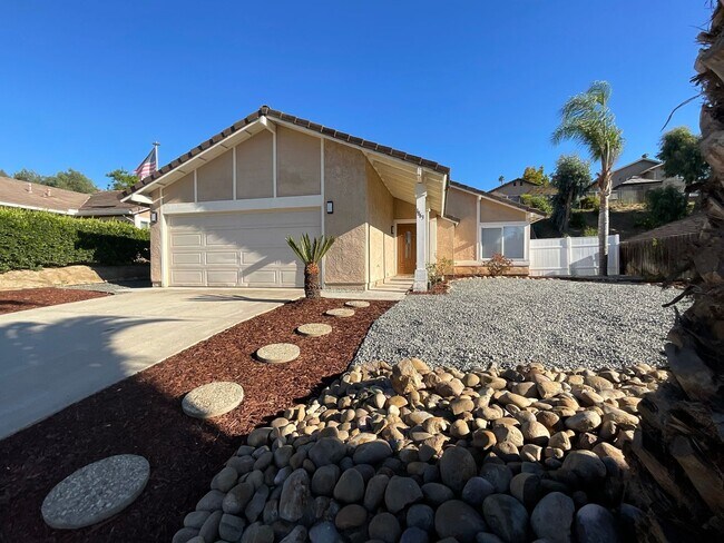 Building Photo - Cottonwood Estate 4 Bedroom Ranch Home