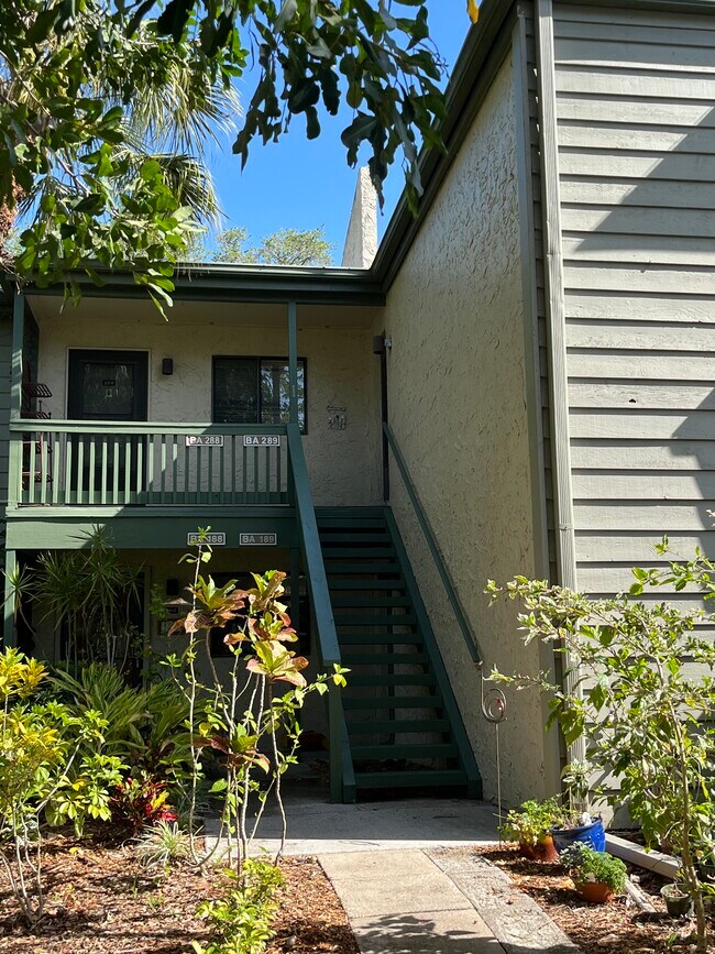 Foto del edificio - 1519 Pelican Point Dr