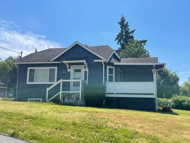 Building Photo - Newly renovated 3bd in South Seattle!