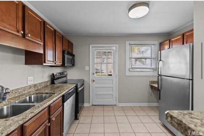 Foto del edificio - 2704 McNeill St