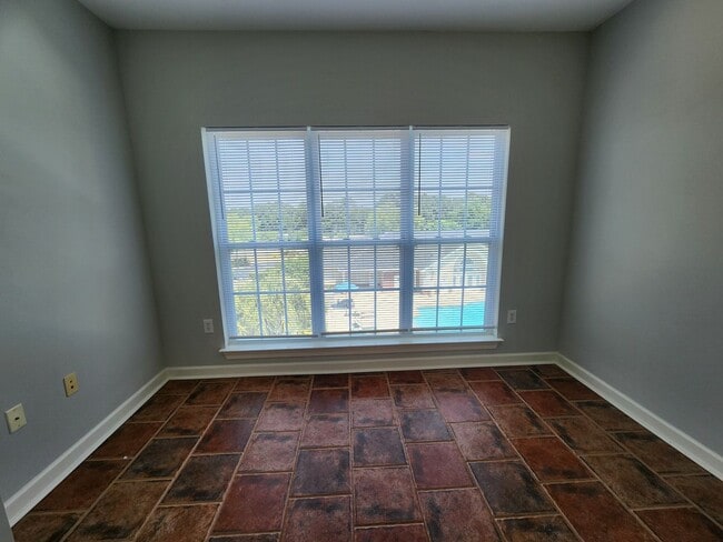 Foto del edificio - 2 Bedroom | 2 Bath Condo with Garage in Bellingham Park