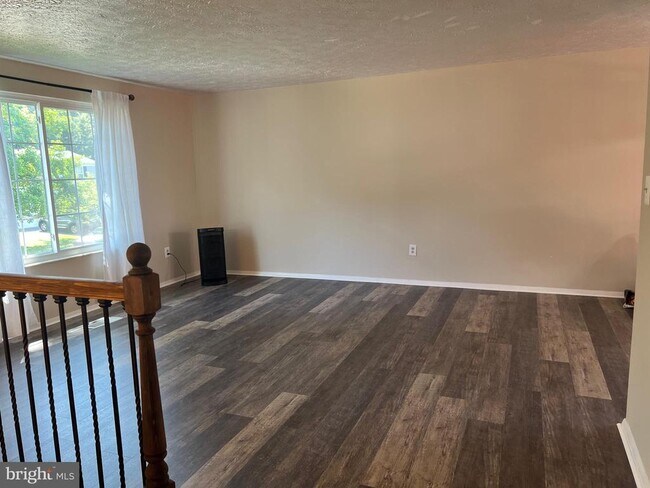 Foto del edificio - 24112 Sugar Cane Ln