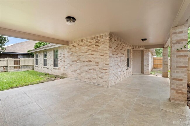 Building Photo - 4405 North 27th Street
