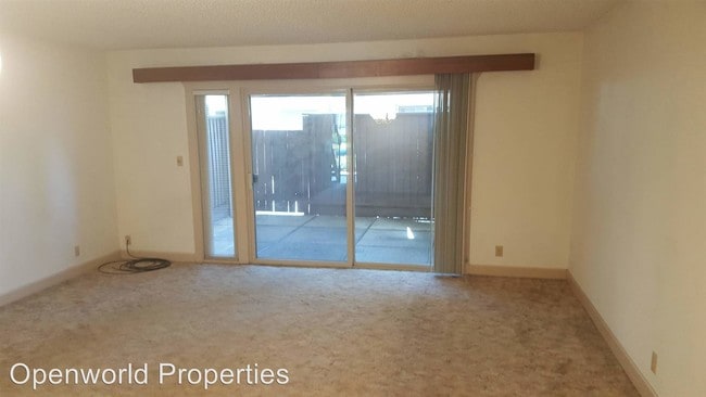 Building Photo - 3 br, 1.5 bath House - 2208 Bermuda  Avenue