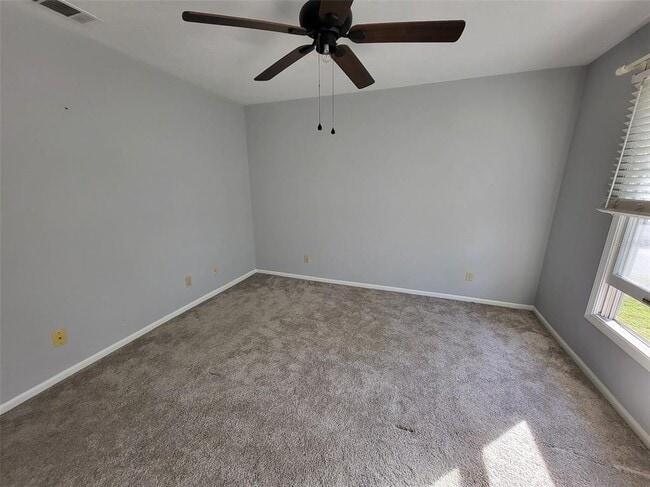 Foto del edificio - 3727 SW 28th Terrace