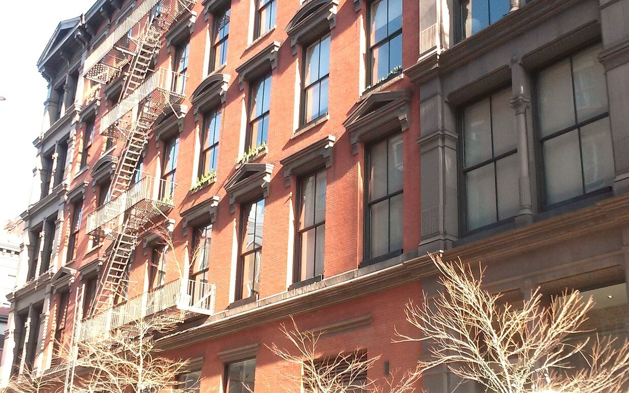 Primary Photo - 39 Crosby St