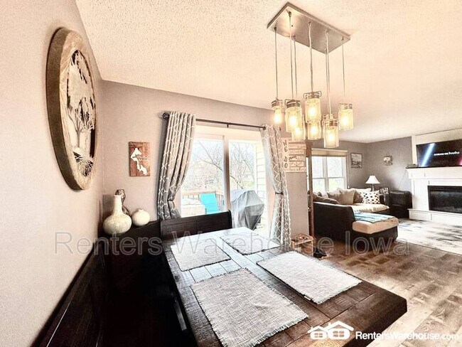 Foto del edificio - 4816 Westwood Dr