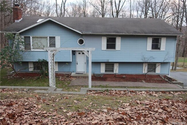 Building Photo - 34 Peddler Hill Rd