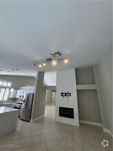 Building Photo - 694 Riverband Pl