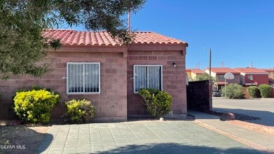 Building Photo - 11040 Sunshine Ct