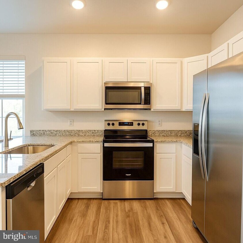 Foto principal - 229 Caterpillar Dr