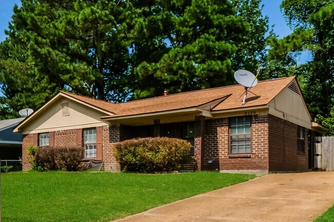 Foto del edificio - 5120 Breckenwood Dr