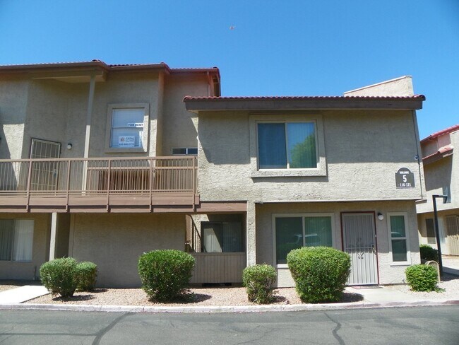 Foto del edificio - 1 bedroom with loft - or 2nd bedroom - w/d...