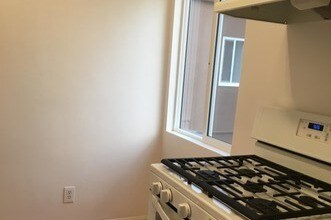 Foto del edificio - 3024 Pico Blvd