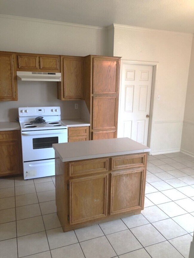 Building Photo - 3 Bedroom 2 Bath in Killeen Tx