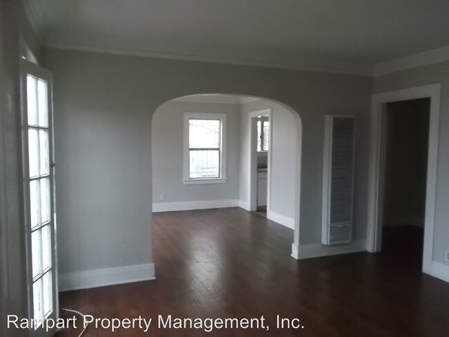 Foto del edificio - 1619 1/2-1551-52 W 51st St