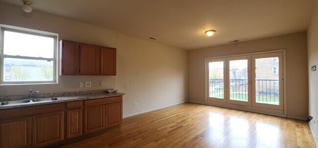 Foto del edificio - 2902 W Fillmore St